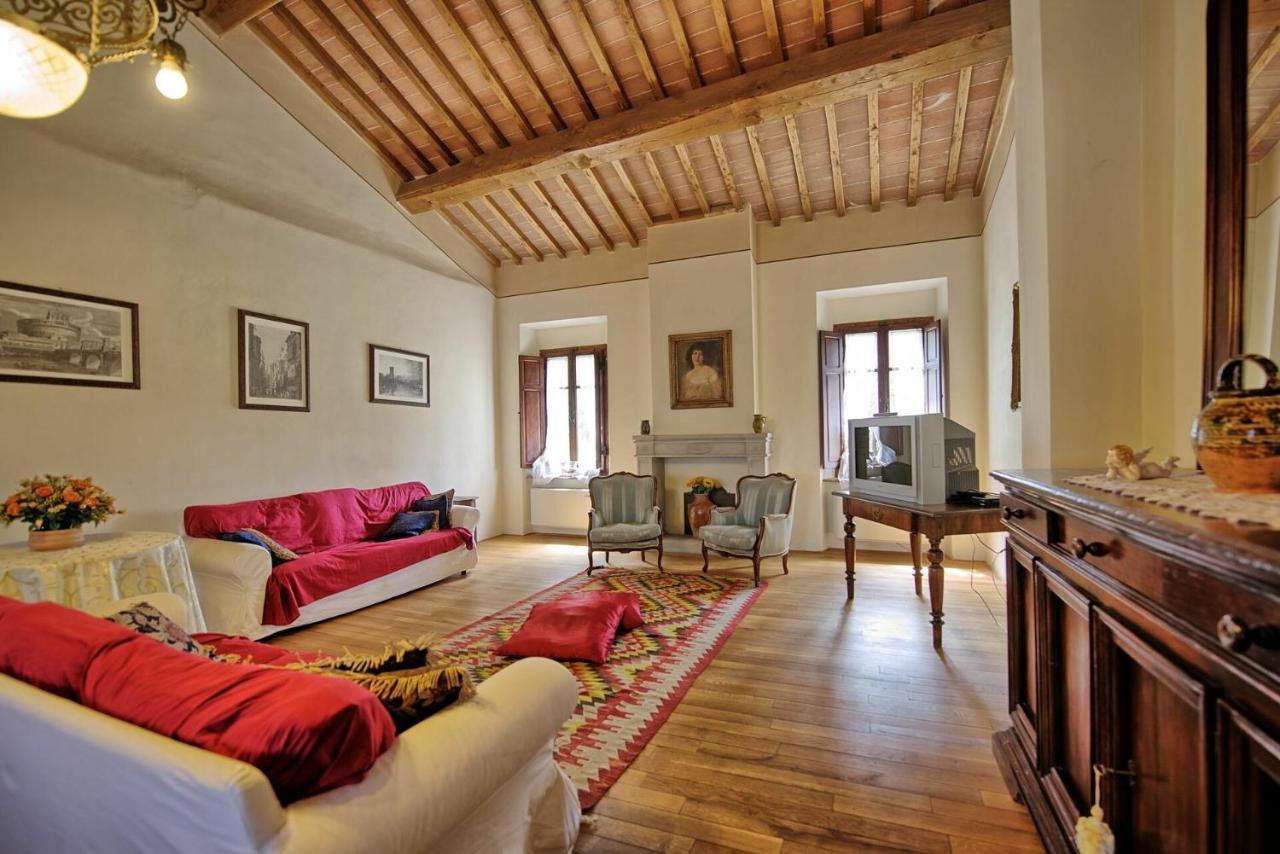 Villa Capolona By Posarellivillas Calbenzano المظهر الخارجي الصورة
