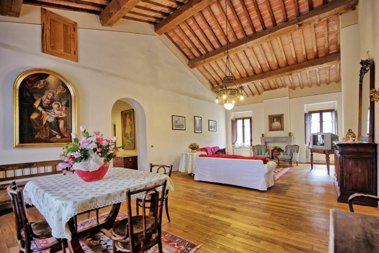 Villa Capolona By Posarellivillas Calbenzano المظهر الخارجي الصورة